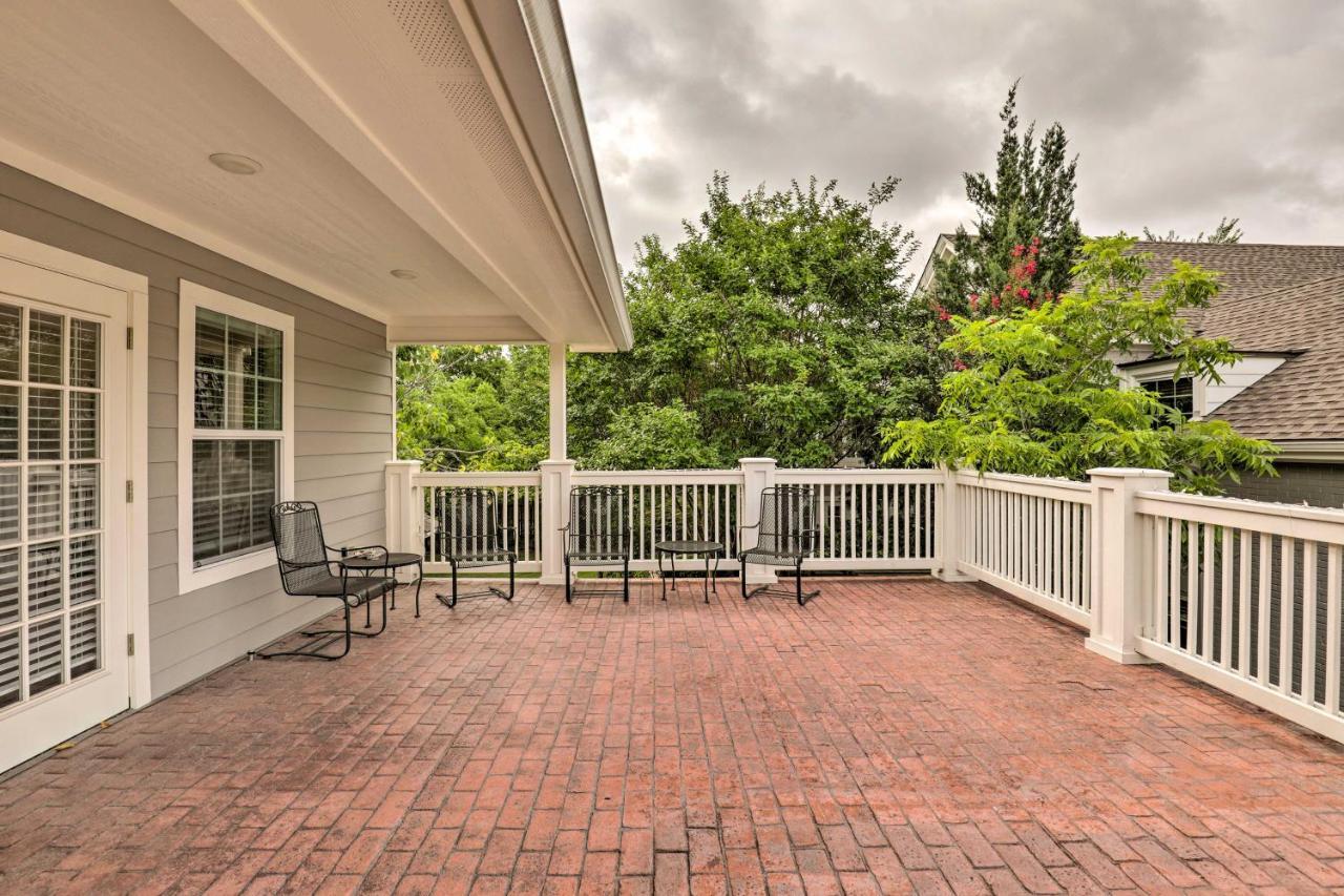 Studio In College Station With Expansive Deck! Exterior photo